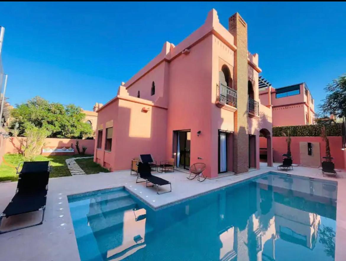 The Villa Avec Piscine Chauffee 4 Chambres Маракеш Екстериор снимка