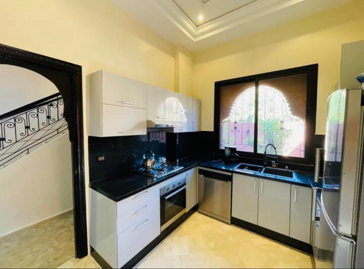 The Villa Avec Piscine Chauffee 4 Chambres Маракеш Екстериор снимка